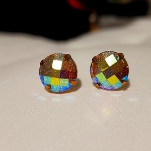 Gold tone sparkly stud earrings